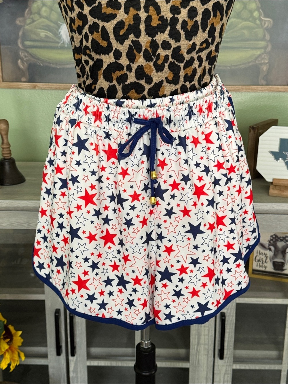 NWT Jess Lea Women's Star-Print Red & Navy Casual Shorts Size 2xl